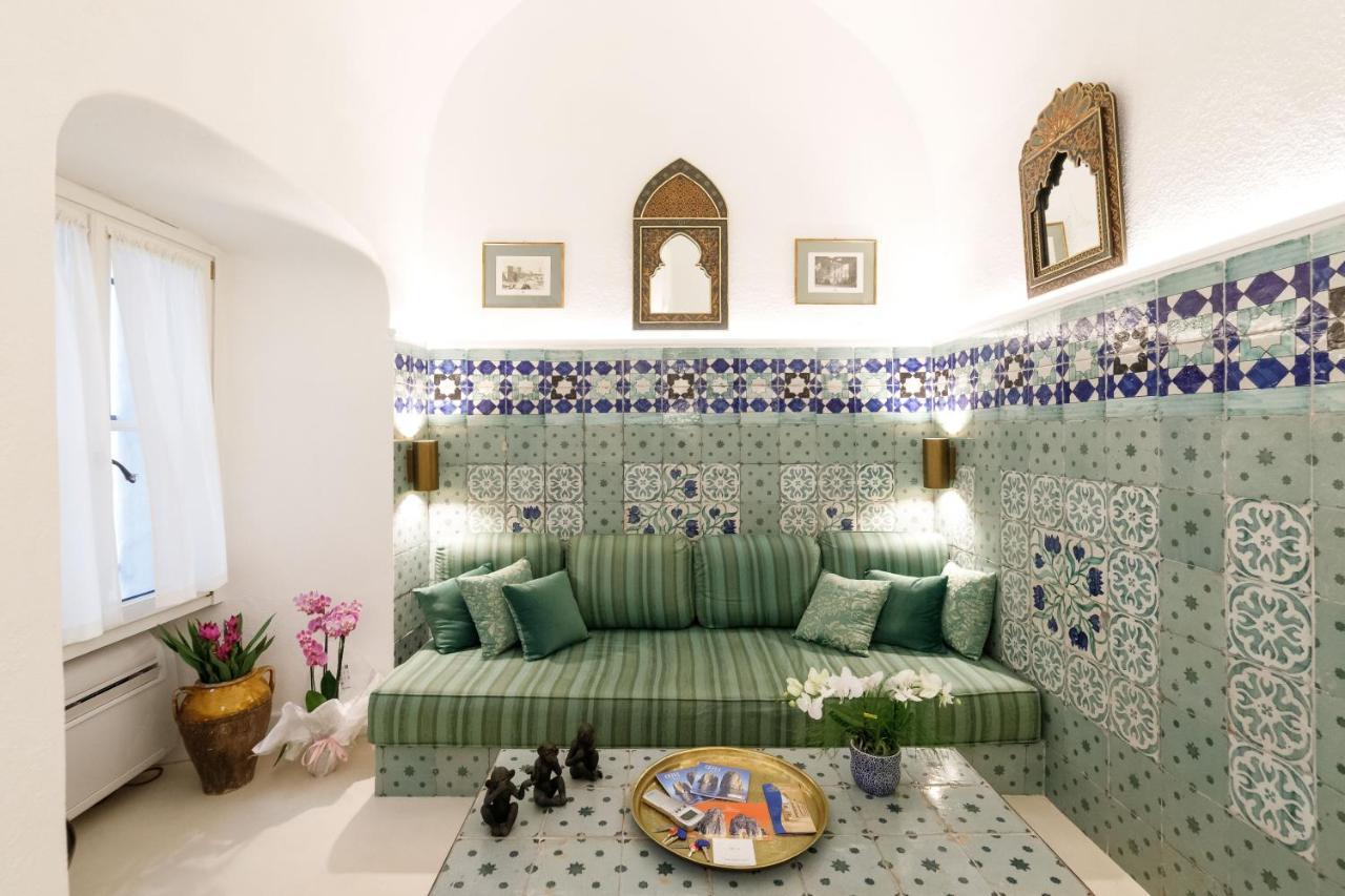 Qasar Luxury Suite - In Capri'S Piazzetta Экстерьер фото